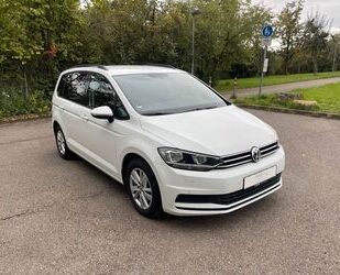 VW Volkswagen Touran 2.0 TDI Comfortline SCR DSG Gebrauchtwagen