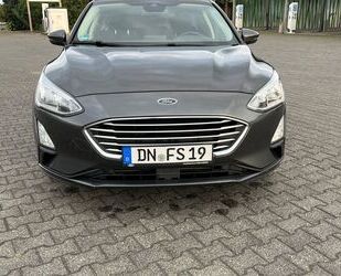 Ford Ford Focus 1,0 EcoBoost 92kW Cool & Connect Turni. Gebrauchtwagen