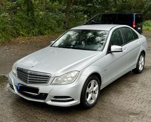 Mercedes-Benz Mercedes-Benz C 180 C -Klasse Lim. C 180 CGI BlueE Gebrauchtwagen