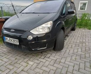 Ford Ford S-Max 2,3 Titanium 6-tronic Titanium Gebrauchtwagen