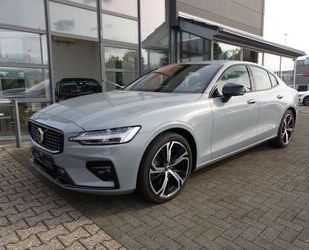 Volvo Volvo S60 Ultimate Dark B5 AWD Aut.EU6d*PANO*LEDER Gebrauchtwagen