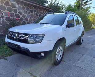 Dacia Dacia Duster I Laureate 4x2-Navi -1 Hand - TÜV neu Gebrauchtwagen