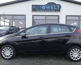 Ford Ford Fiesta Titanium 1.0 KLIMAAUT SITZH Insp+Zahnr Gebrauchtwagen