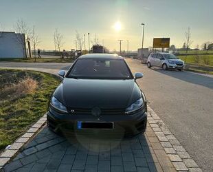 VW Volkswagen Golf 7 R 2.0 TSI DSG 4MOTION Gebrauchtwagen