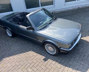 BMW BMW 325 i Cabrio Gebrauchtwagen