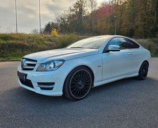 Mercedes-Benz Mercedes-Benz C 180 Coupe CGI BlueEfficiency *AMG Gebrauchtwagen