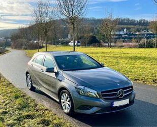 Mercedes-Benz Mercedes-Benz A 180 Style W176 - 54.400Km sehr gep Gebrauchtwagen