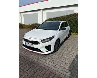 Kia Kia Ceed 1.6 T-GDI DCT GT 2020 MODEL KOMPLETT PACK Gebrauchtwagen