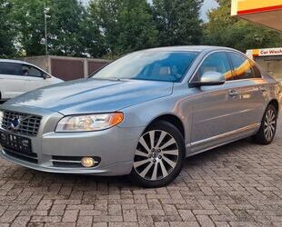 Volvo Volvo S80 D3 Momentum LEDER NAVI SCHECKHEFT TÜV/AU Gebrauchtwagen