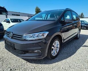 VW Volkswagen Touran Comfortline, PDC, Navi, AHK Gebrauchtwagen