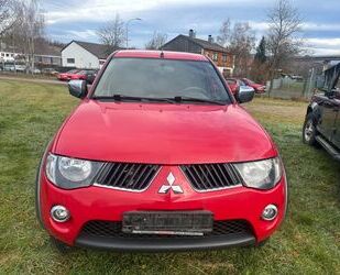 Mitsubishi Mitsubishi L200 Intense Doppelkabine 4WD Automatik Gebrauchtwagen