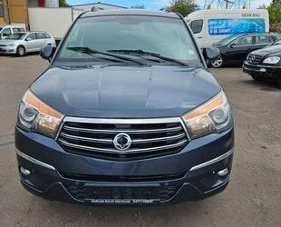 SsangYong Ssangyong Rodius Sapphire 2WD Mixto Gebrauchtwagen