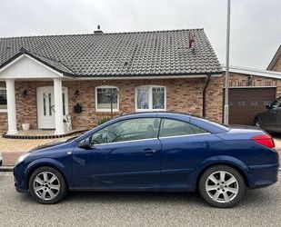 Opel Opel Astra 1.8 ECOTEC Cosmo Cosmo Gebrauchtwagen