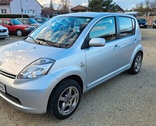 Daihatsu Daihatsu Sirion 1.3 KLIMA 69.700km TÜV 05/2025 Gebrauchtwagen