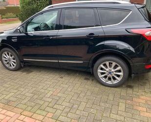 Ford Ford Kuga 2,0 TDCi 4x4 Vignale,AHK,Vollleder Gebrauchtwagen