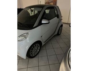 Smart Smart ForTwo fortwo coupe CDI 40kW top zustand Gebrauchtwagen