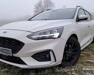 Ford Ford Focus 1,0 EcoBoost Hybrid 114kW ST-Line Tur.. Gebrauchtwagen