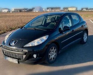 Peugeot Peugeot 207 Tendance 95 VTi Gebrauchtwagen