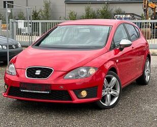 Seat Seat Leon FR *211PS* /Automatik/Navi/Bi-Xenon/Szhg Gebrauchtwagen