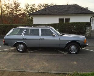 Mercedes-Benz Mercedes-Benz 230 TE T- Modell Baujahr 1983 Gebrauchtwagen