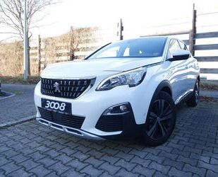 Peugeot Peugeot 3008 Allure PureTech 130 EAT8 KLIMA PDC SH Gebrauchtwagen