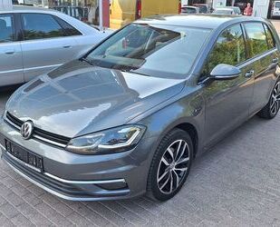 VW Volkswagen Golf VII Comfortline BMT 2.Hd LED ACC P Gebrauchtwagen