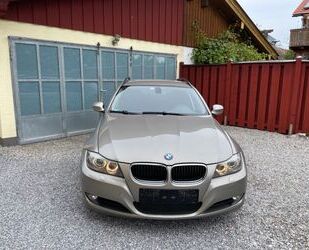 BMW BMW 320d Touring Leder/Xenon/PDC/Klima Gebrauchtwagen