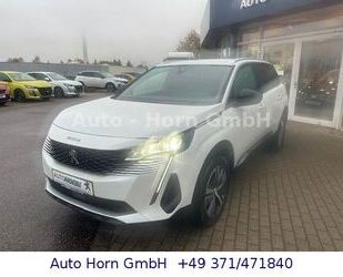 Peugeot Peugeot 5008 Allure Pack HYBRID 136 e-DSC6 + 7Sitz Gebrauchtwagen