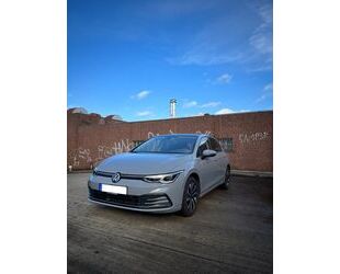 VW Volkswagen Golf 1.0 eTSI OPF 81kW DSG ACTIVE *PANO Gebrauchtwagen