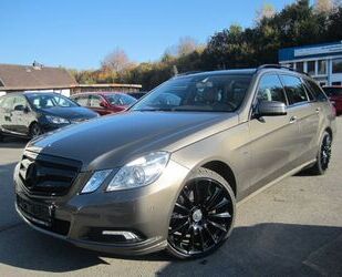 Mercedes-Benz Mercedes-Benz E 250 T-Modell CGI BlueEfficiency 7- Gebrauchtwagen