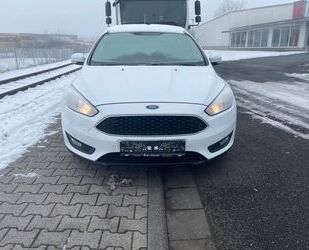 Ford Ford Focus Turnier Business Automatk Neuer Motor Gebrauchtwagen