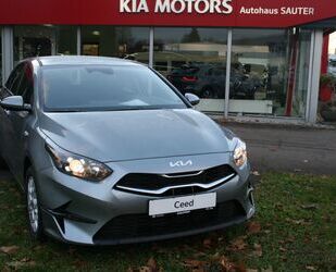 Kia Kia Ceed 1.5 T 140 PS Vision Gebrauchtwagen