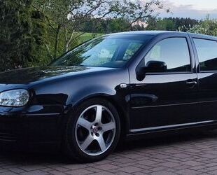 VW Volkswagen Golf 1.8T Highline Gebrauchtwagen