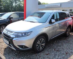 Mitsubishi Mitsubishi Outlander 2,0 Diamant+ CVT*LED*Scheckhe Gebrauchtwagen