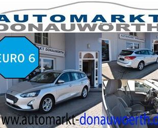 Ford Ford Focus Turnier 1.0 EcoBoost Aut. Navi Winter L Gebrauchtwagen