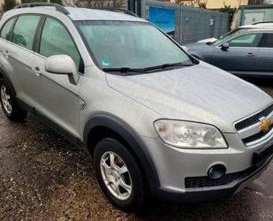 Chevrolet Chevrolet Captiva 2.4 LS 2WD LPG*7 Sitzer* Tüv 04/ Gebrauchtwagen