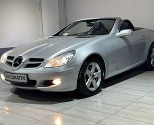 Mercedes-Benz Mercedes-Benz SLK 200 Kompressor Automatik Navi P Gebrauchtwagen