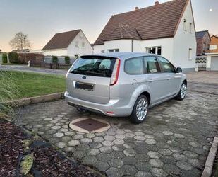 Ford Ford Focus 1,6 Turnier Gebrauchtwagen