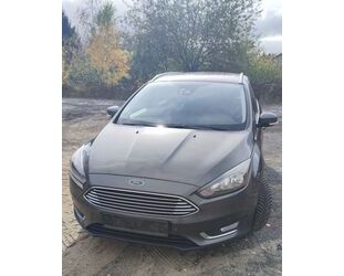 Ford Ford Focus 2,0TDCi 110kW PowerSh. Titanium Turnie. Gebrauchtwagen