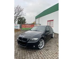 BMW BMW 318d - 19 Zoll MFL Sitzh. Regensensor Scheckhe Gebrauchtwagen