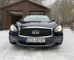 INFINITI Infiniti Q70 35h V6 Premium Tech Auto Premium Tech Gebrauchtwagen