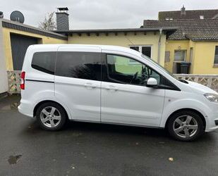 Ford Ford Tourneo Courier 1.5 TDCi Gebrauchtwagen