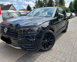 VW Volkswagen Touareg R-Ilne Black Design 4Motion LED Gebrauchtwagen