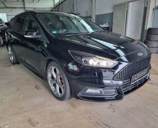 Ford Ford Focus Turnier ST / Voll / Garantie / 8fach Gebrauchtwagen