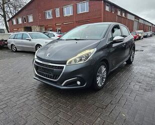 Peugeot Peugeot 208 Allure. Parolamadach.klima Gebrauchtwagen