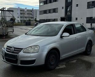 VW Volkswagen Jetta Comfortline 2.0 16V Climatronic S Gebrauchtwagen