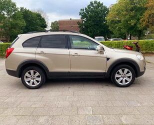 Chevrolet Chevrolet Captiva 2.0 LT 4 WD 7-Sitzer LT Automati Gebrauchtwagen