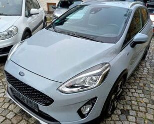 Ford Ford Fiesta Active Colourline NAVI+KLIMAAUTOMA Gebrauchtwagen