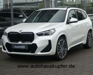 BMW BMW iX1 xDrive30 Sportpak. PANO*AHK*ACC°el.Sitz*20 Gebrauchtwagen