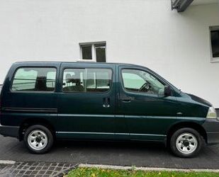 Toyota Toyota Hiace 4x4 SH gepflegt 1.HAND Gebrauchtwagen